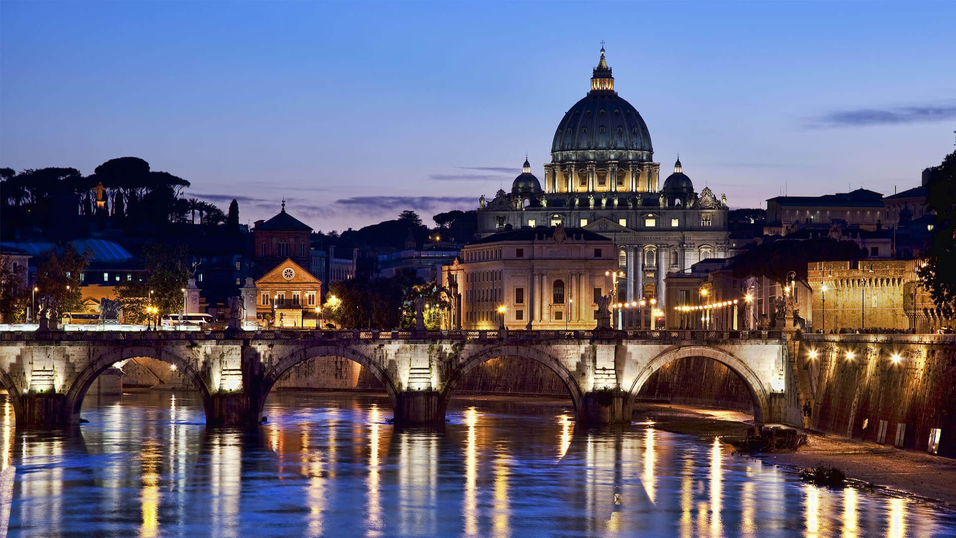 ROMANCE À ROME AU :  PALAZZO MANFREDI