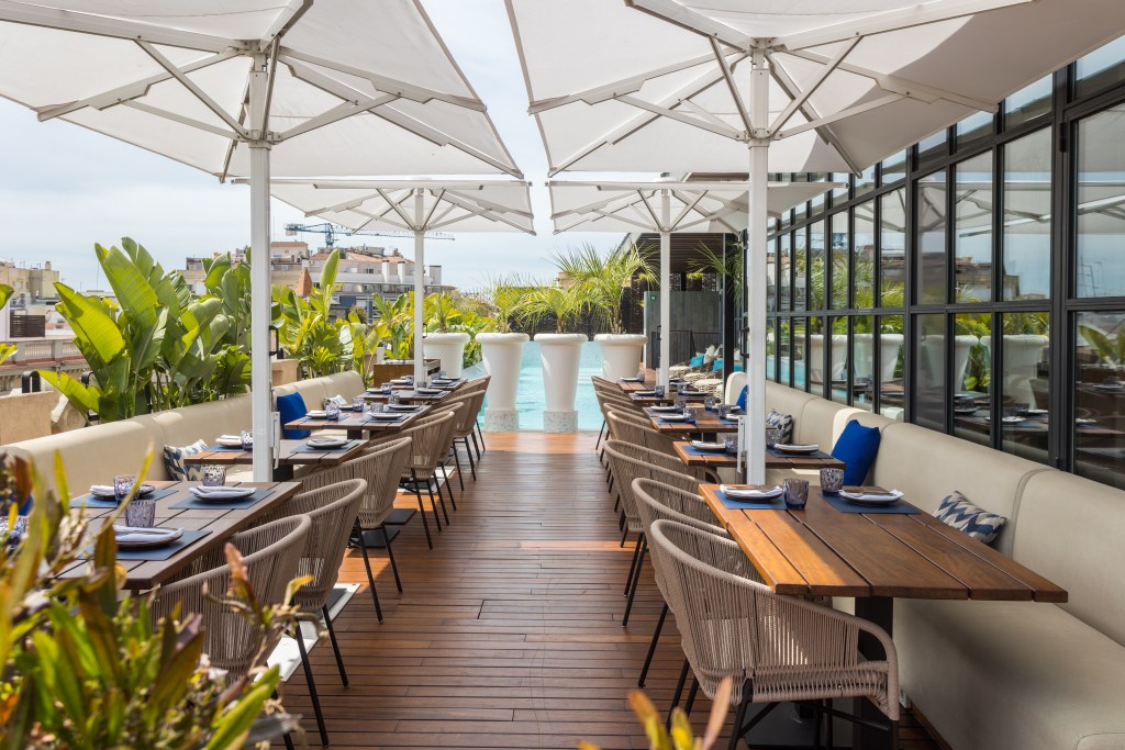 Restaurant terrasse VERBENA Monument hotel Barcelone