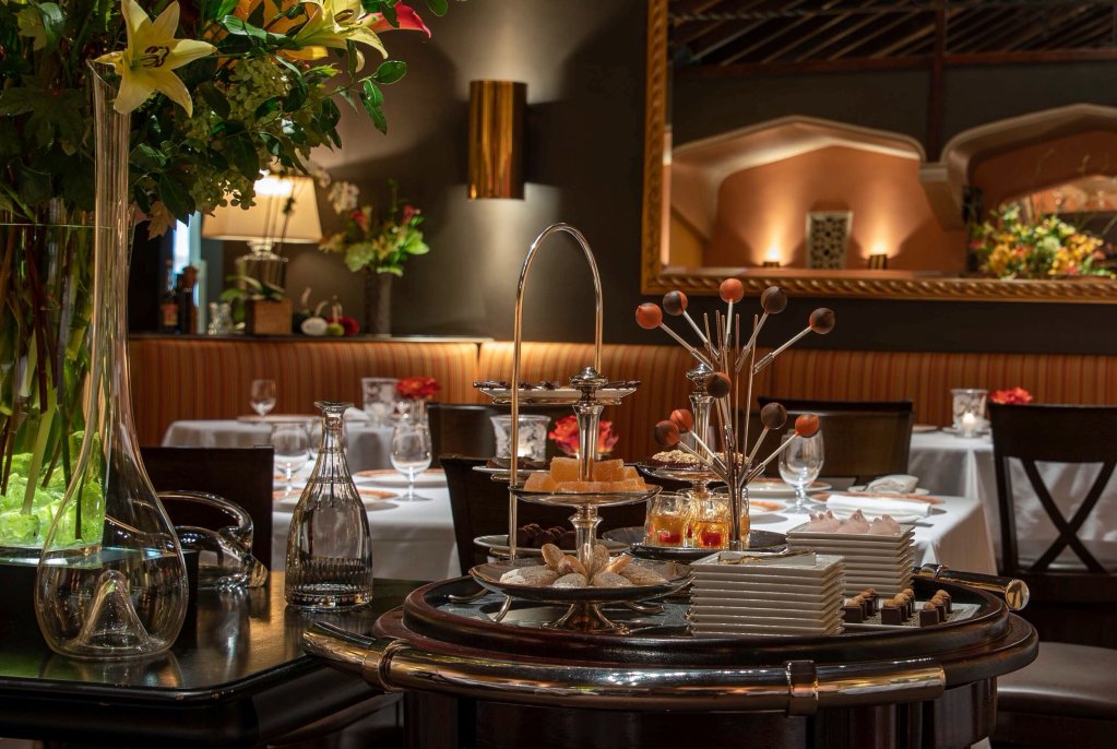 Acquerello restaurant San Francisco table de service