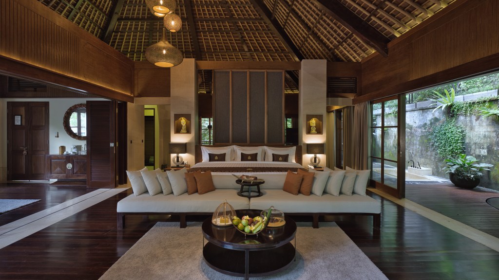 Hanging-Gardens-of-Bali Palace Villa